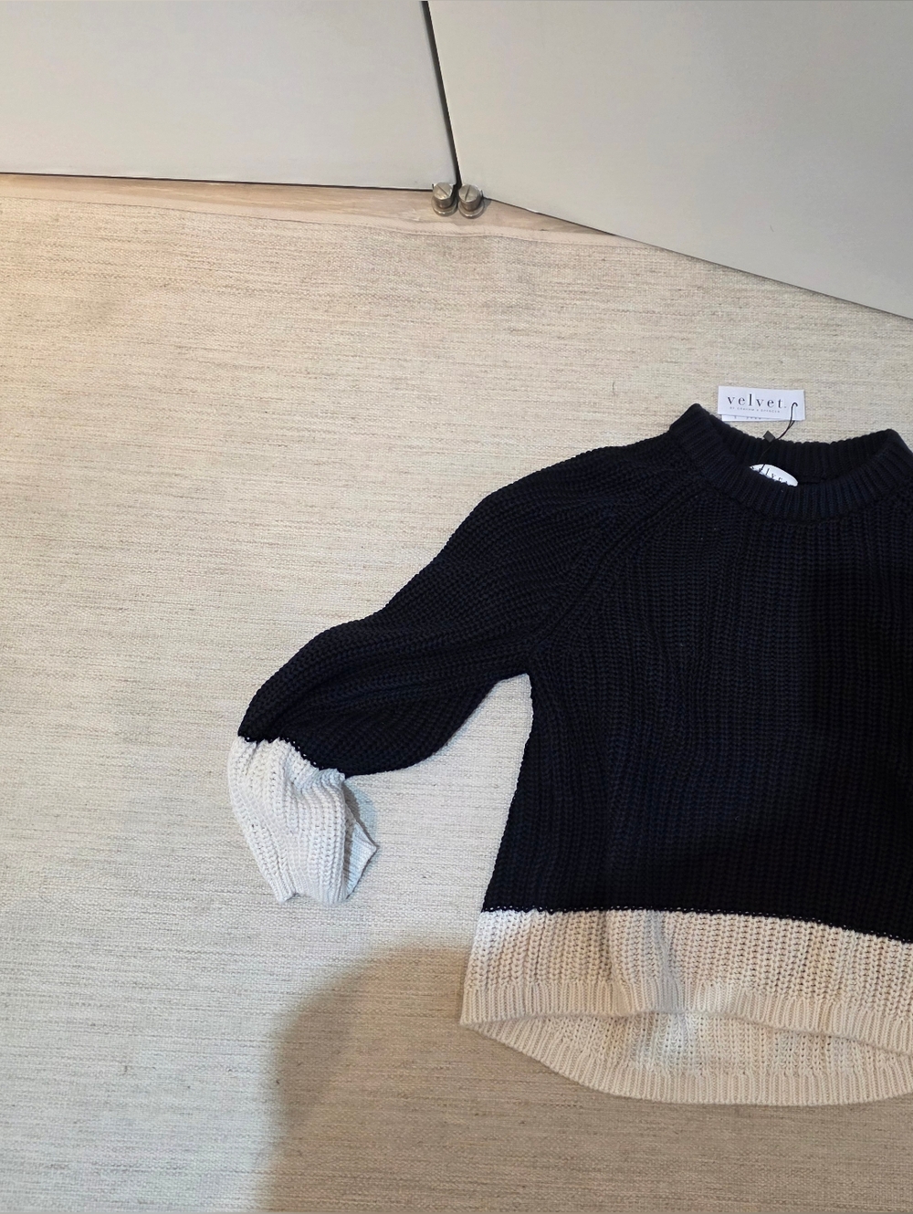 Velvet Black W White Trim  Ribbed Knit Pullover. 100% Cotton.    Size M